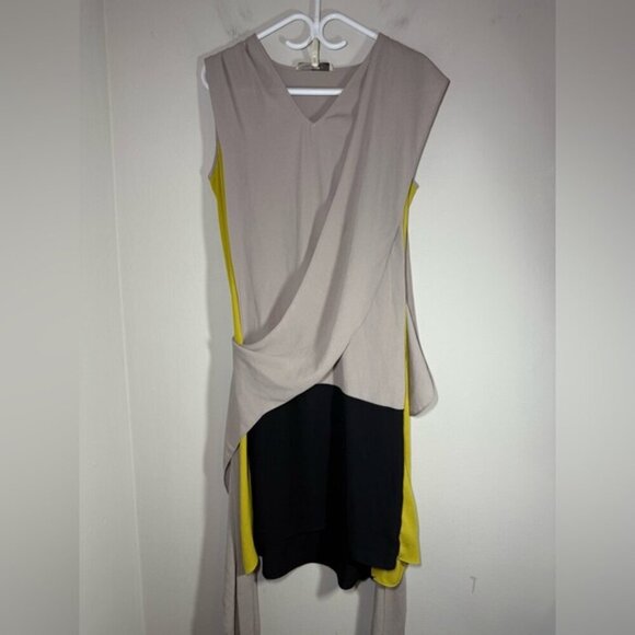 BCBGMaxAzria Runway Gray and Black Asymmetrical Tailored Dress - Picture 7 of 11